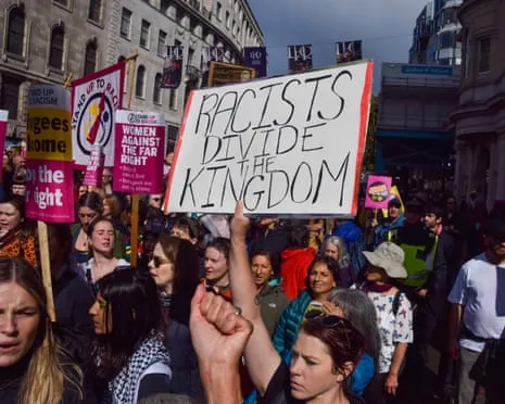 Britain Confronts 'Clash of Our Times' After Far-Right March, States Keir Starmer