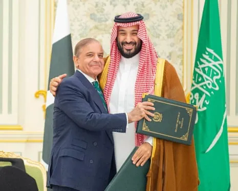 Saudi Arabia and The Islamic Republic of Pakistan Sign Mutual Defense Pact
